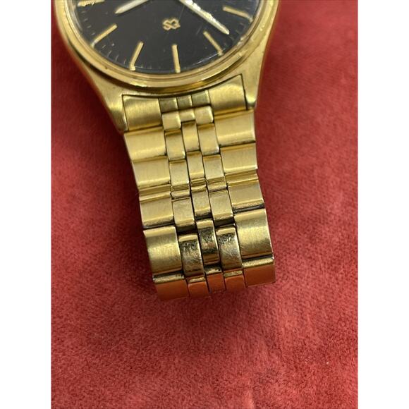 Vintage Seiko watch 5Y23-8049 Gold Tone Quartz SQ day/date Dead Battery Black - Picture 8 of 15